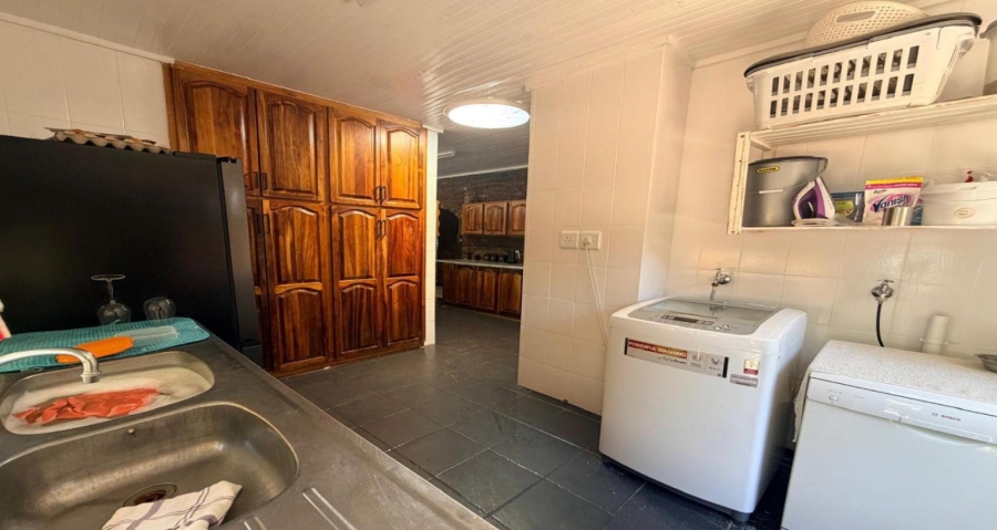 5 Bedroom Property for Sale in Royldene Northern Cape